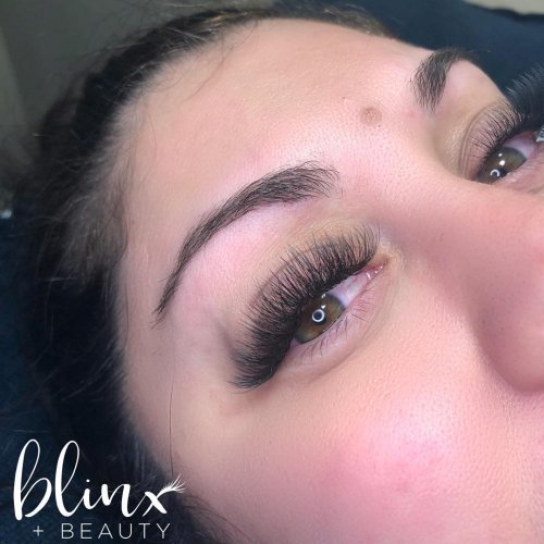 Carousel post from blinxandbeauty.