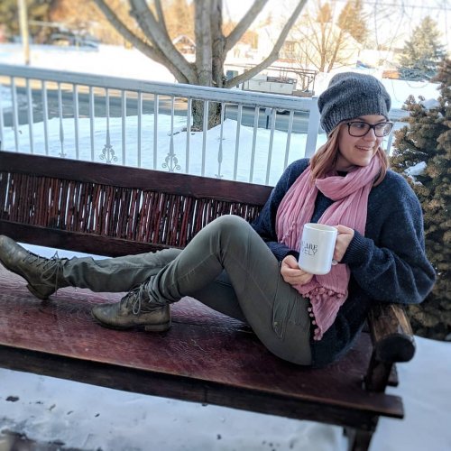 Carousel post from storybehindthecloth.