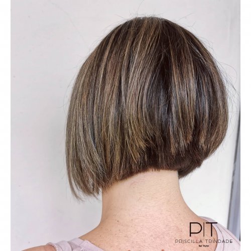 Carousel post from trindadehairstylist.