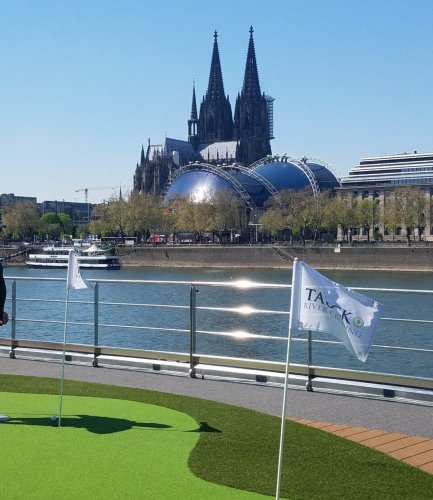 Photo post from taucktravel.