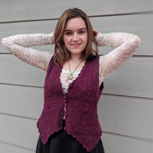 Carousel post from storybehindthecloth.