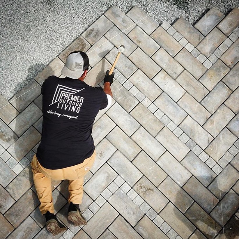 Photo post from techobloc.