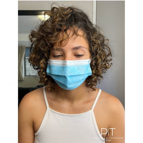 Carousel post from trindadehairstylist.