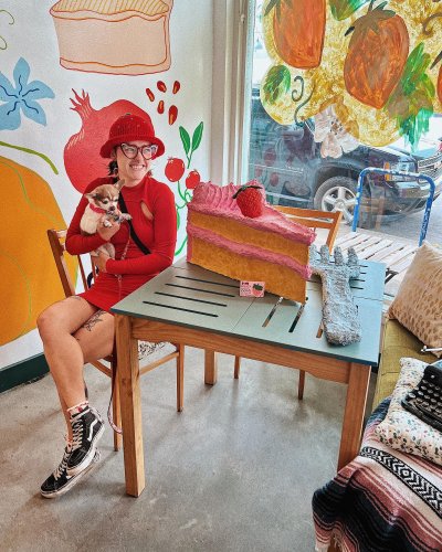 Carousel post from zuckercreme.