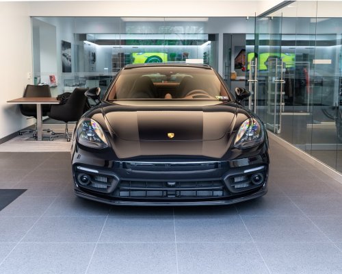 Carousel post from porschewarrington.