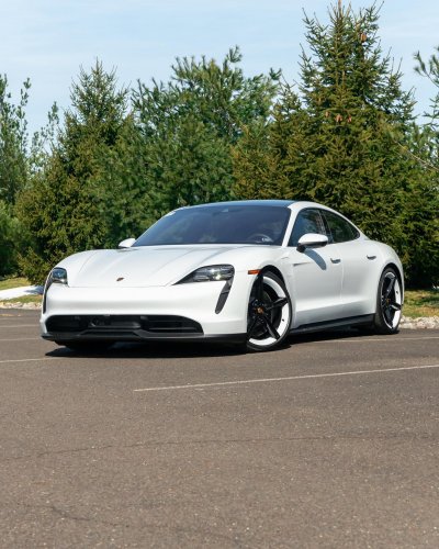 Carousel post from porschewarrington.