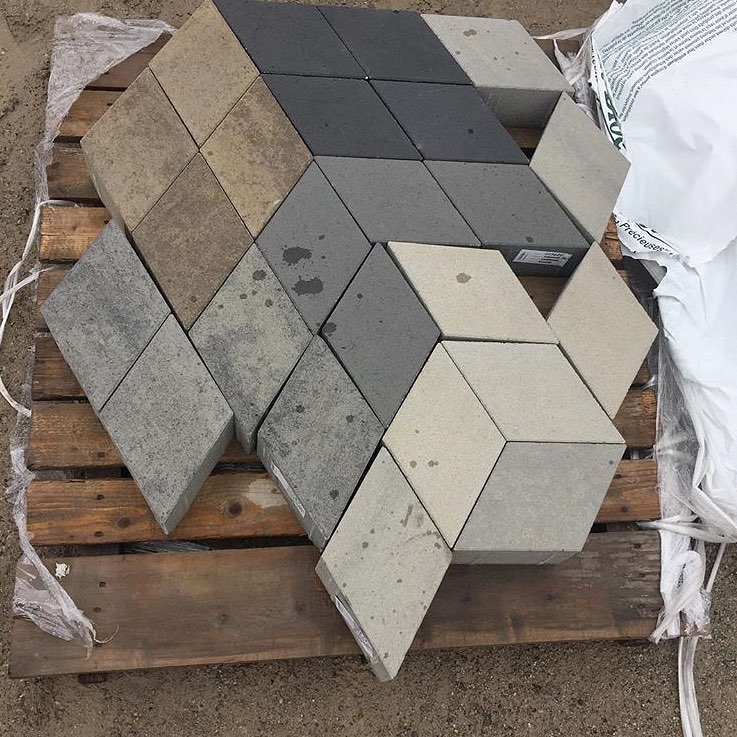 Photo post from techobloc.