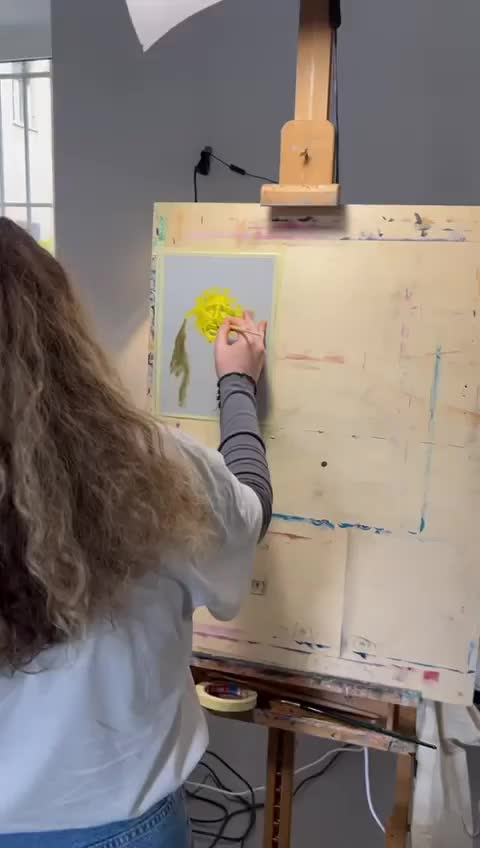 Video post from aur_arts.