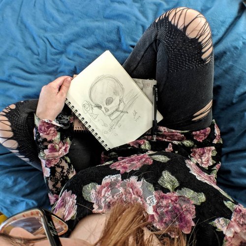 Carousel post from storybehindthecloth.