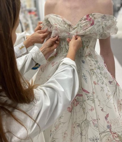 Photo post from lelitebridal.