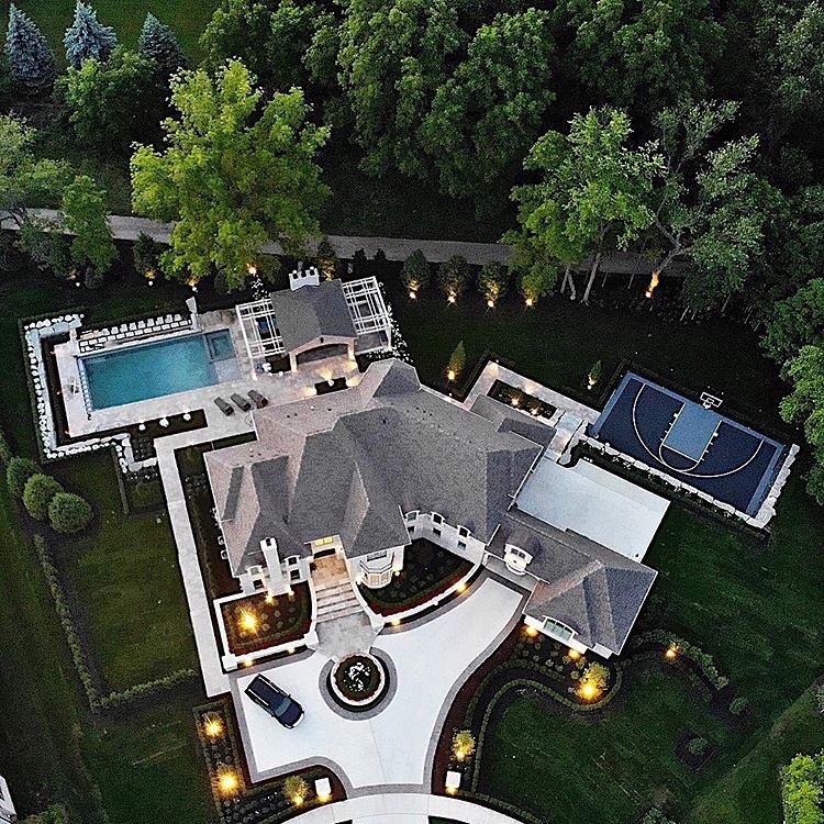 Photo post from techobloc.