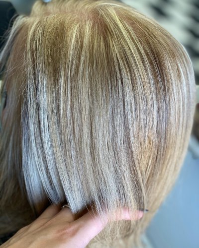 Carousel post from hairbyjessenia.