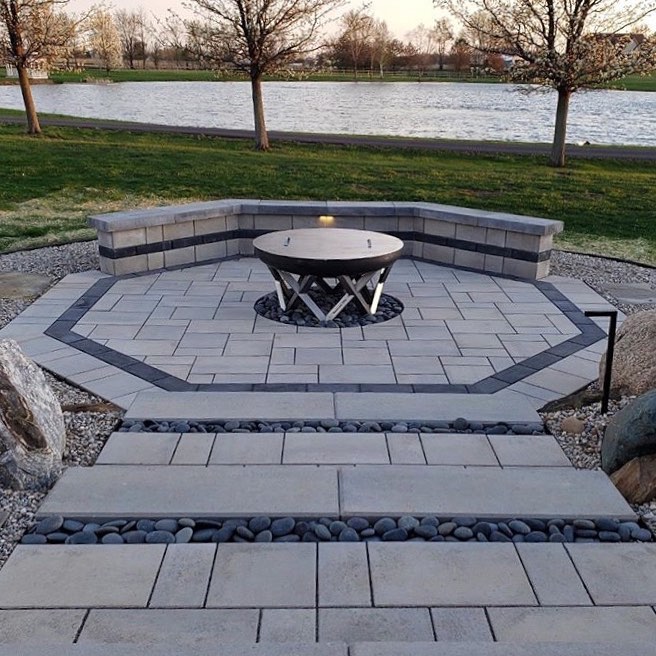 Photo post from techobloc.
