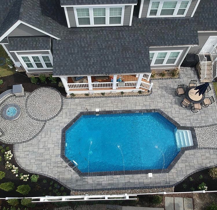 Photo post from techobloc.