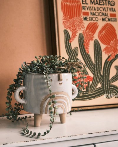 Carousel post from crane_living.