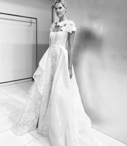 Photo post from jolibride.