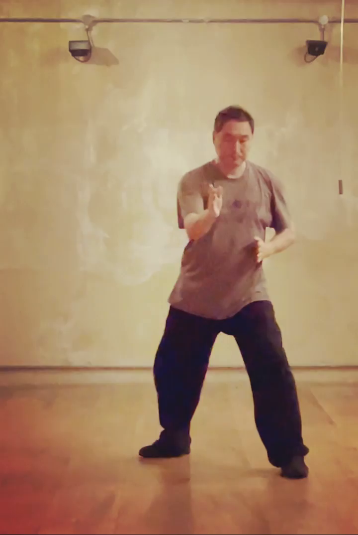 Video post from azischooloftaiji.