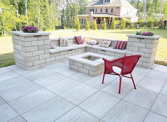 Carousel post from techobloc.