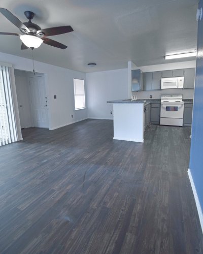 Carousel post from aggierelo.