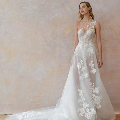 Photo post from lelitebridal.