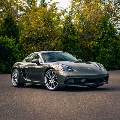 Carousel post from porschewarrington.