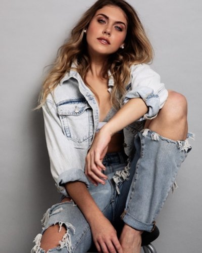 Photo post from clickmodelsphilly.