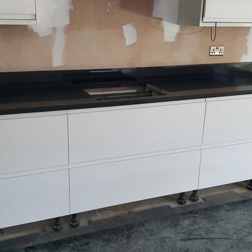 Carousel post from ellocoworktops.