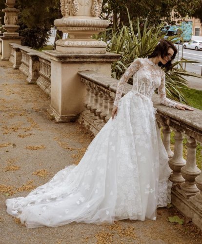 Photo post from jolibride.