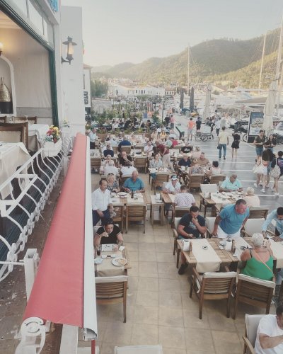 Photo post from jandewit.4848.