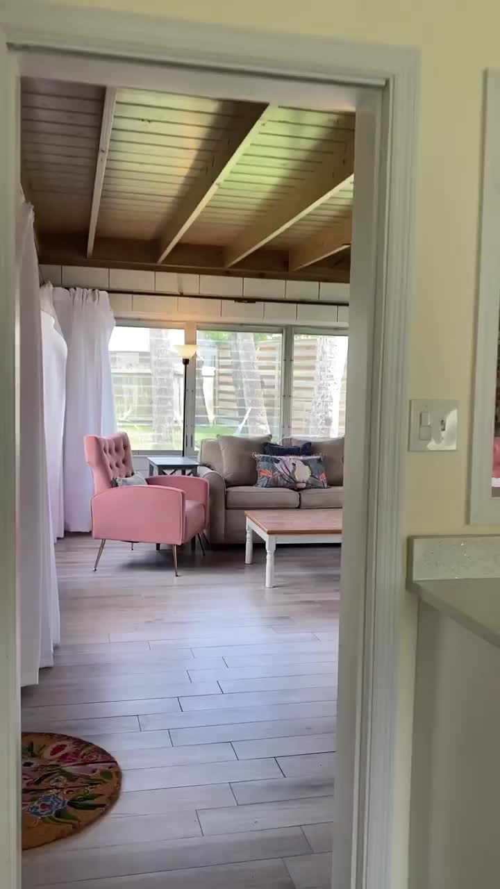 Video post from djandlindsey.