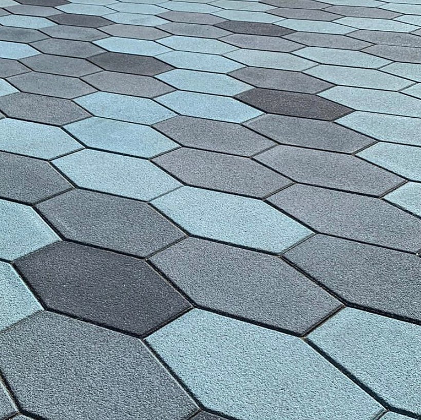 Photo post from techobloc.