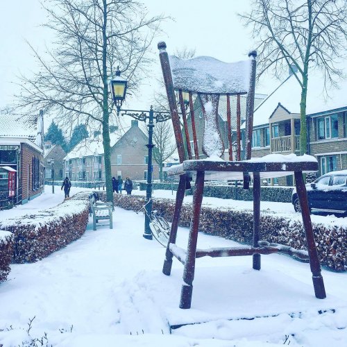 Carousel post from visitoirschot.