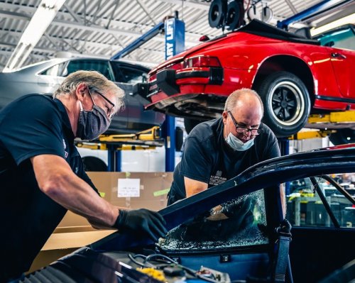 Carousel post from porschewarrington.