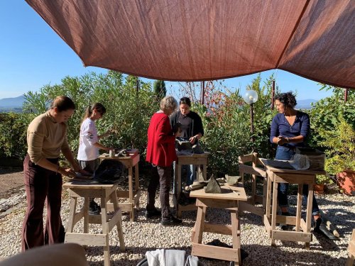 Carousel post from aur_arts.