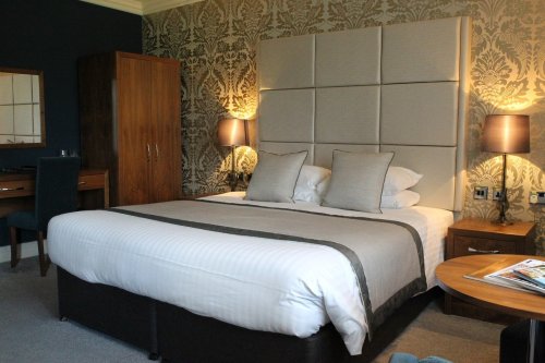 Photo post from themoathouse.