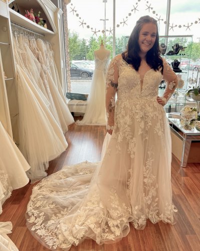 Photo post from thecurvybridenj.