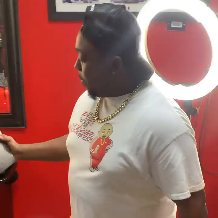 Video post from iamthebarberplug.