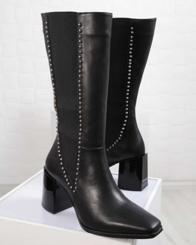 Carousel post from ossoshoes.
