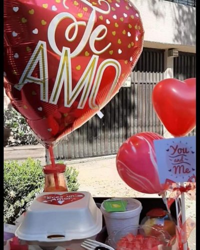 Carousel post from la_gifteria.