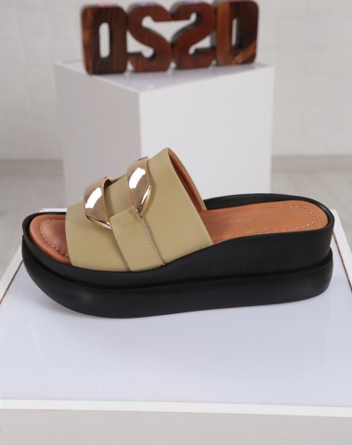 Carousel post from ossoshoes.