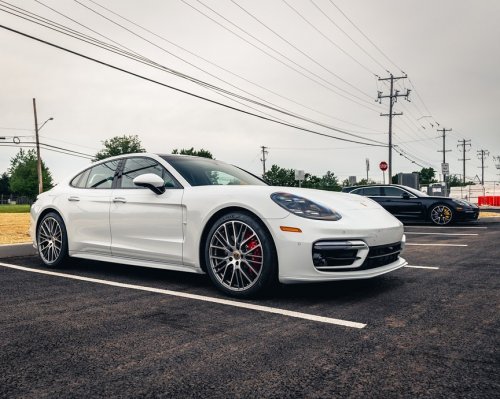 Carousel post from porschewarrington.
