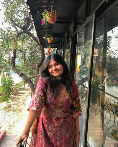 Carousel post from medha.bee.