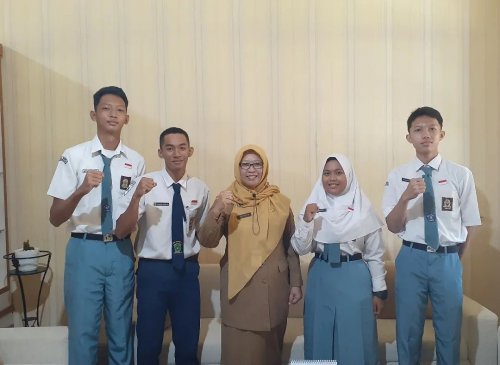 PostPhoto