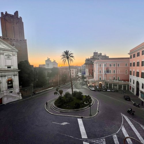 Photo post from aurrome.