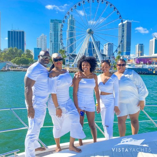 Photo post from vistayachts.