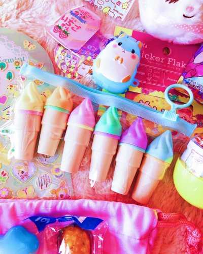 Carousel post from margaritabloom.