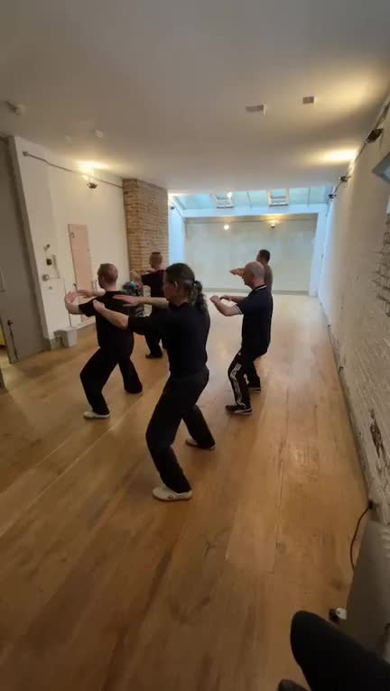 Video post from azischooloftaiji.