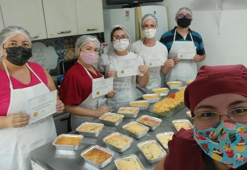 Carousel post from lumoreiracursos.