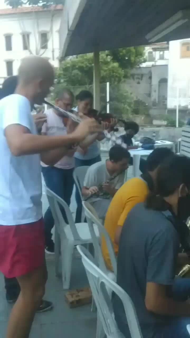 Video post from escolavillalobos.