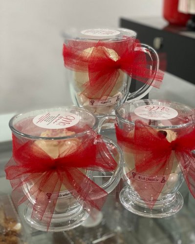 Photo post from marquettescakestudio.